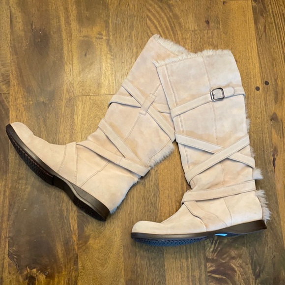 Hogan Shoes - Hogan cream suede winter snow boots knee high fur criss cross straps 11